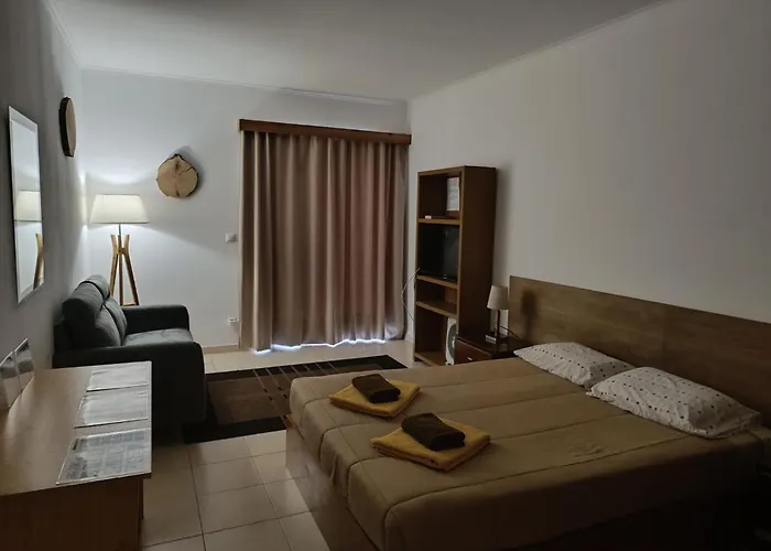 Azores Garden House - Private Suites & Apartments - Automatic Self Check-In